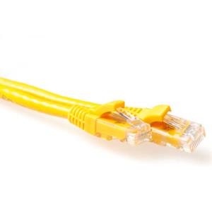 Patch cable - CAT6a - Utp - Snagless Yellow 50cm